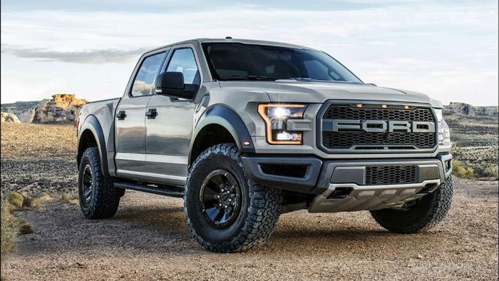 Helpful Tips on Transporting Your Pickup Truck